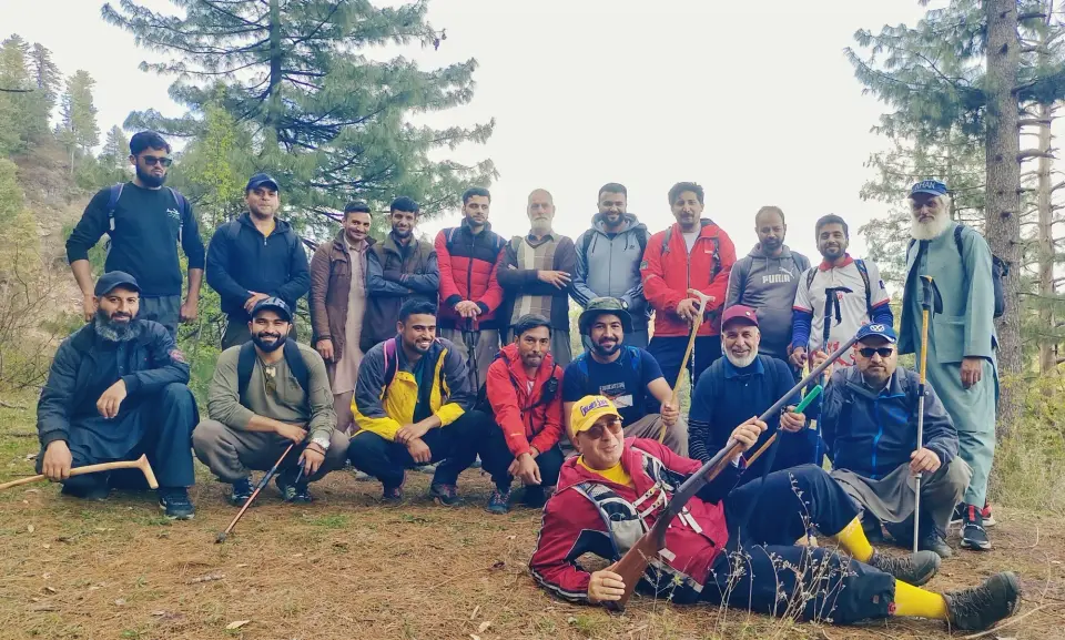 Sattu Bungalow Eid Trip: RHCP hike photo 12 of 18