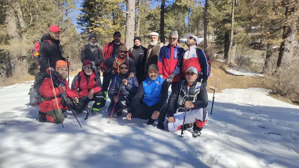 Barmi Gali to Beeran Gali Snow Trek: RHCP hike photo 6 of 18