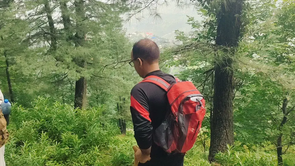 Barmi Gali to Jhafar: RHCP hike photo 1 of 18
