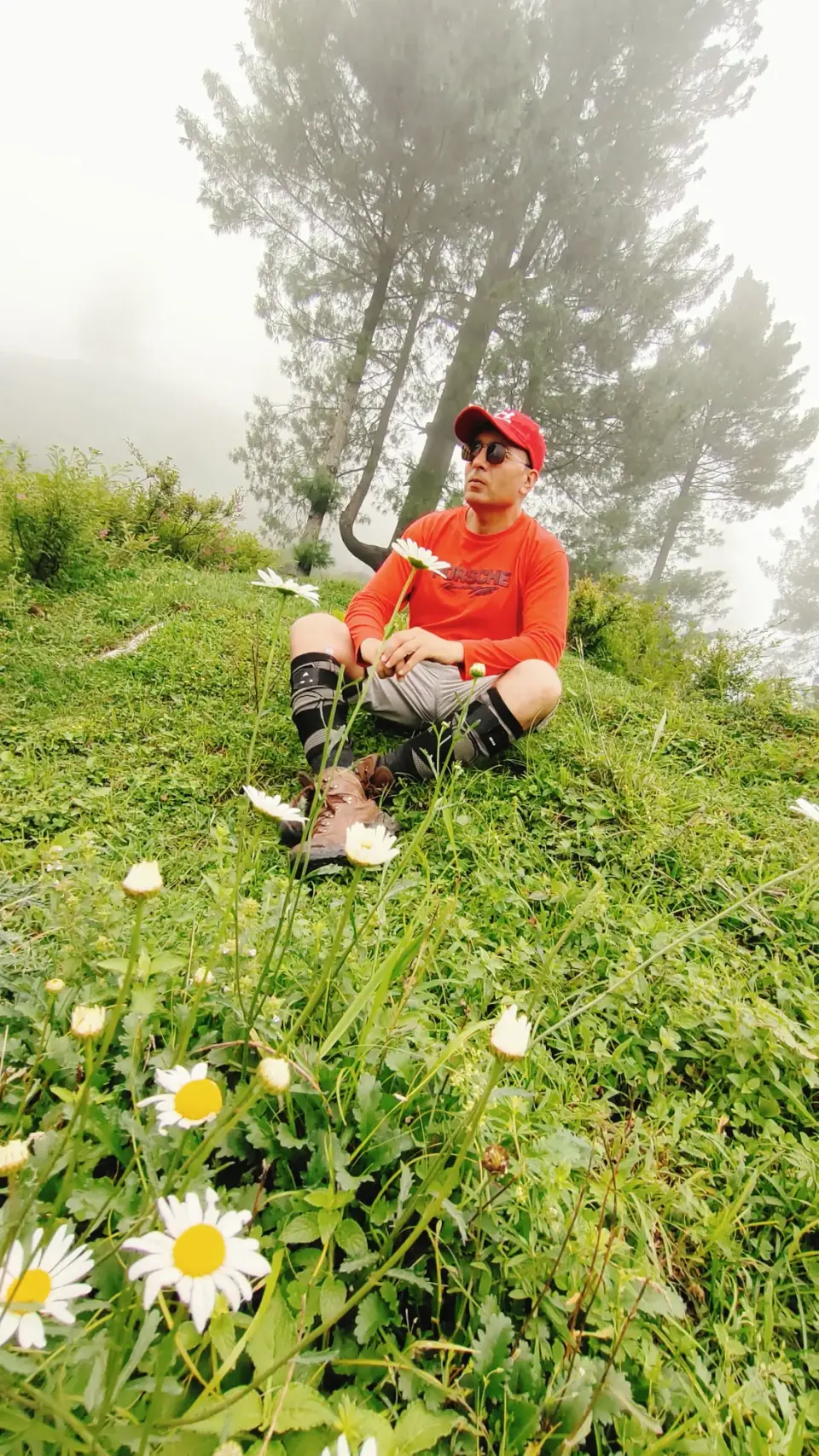 Sattu Bungalow via Sawan Gali and Batadana: RHCP hike photo 8 of 18